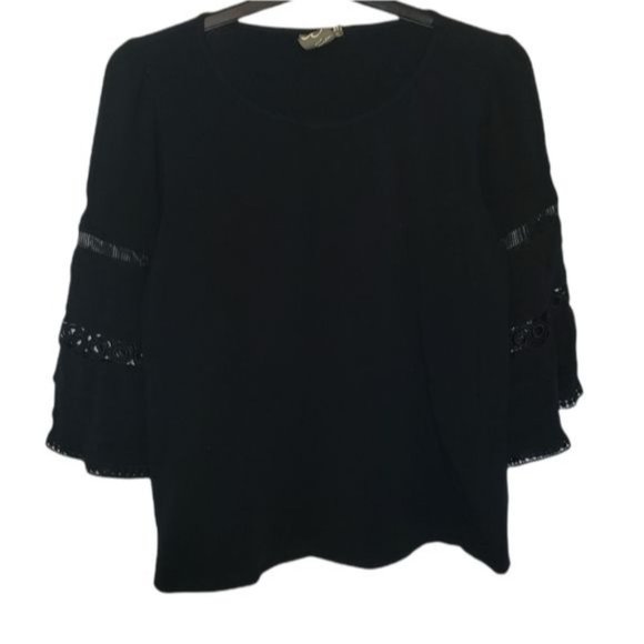 One September Eyelet Detail Bell Sleeve Blouse Size Small - Picture 8 of 8